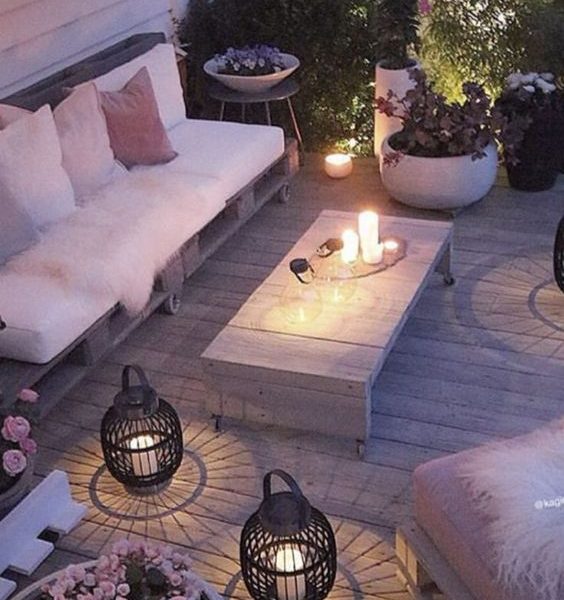 5 Comfy Outdoor Spaces - Roost + Restore