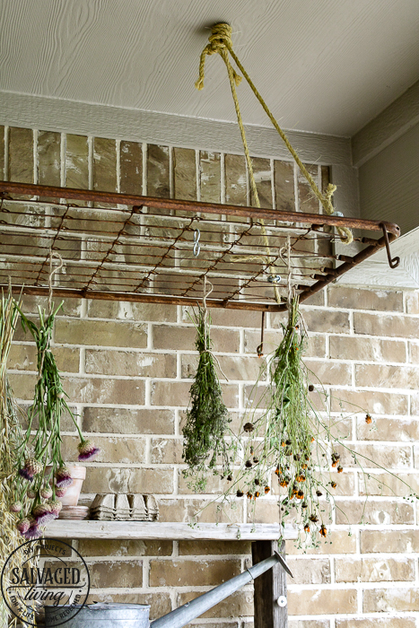 https://roostandrestore.com/wp-content/uploads/2020/04/DIY-Flower-Drying-Rack-for-herb-drying-8.jpg