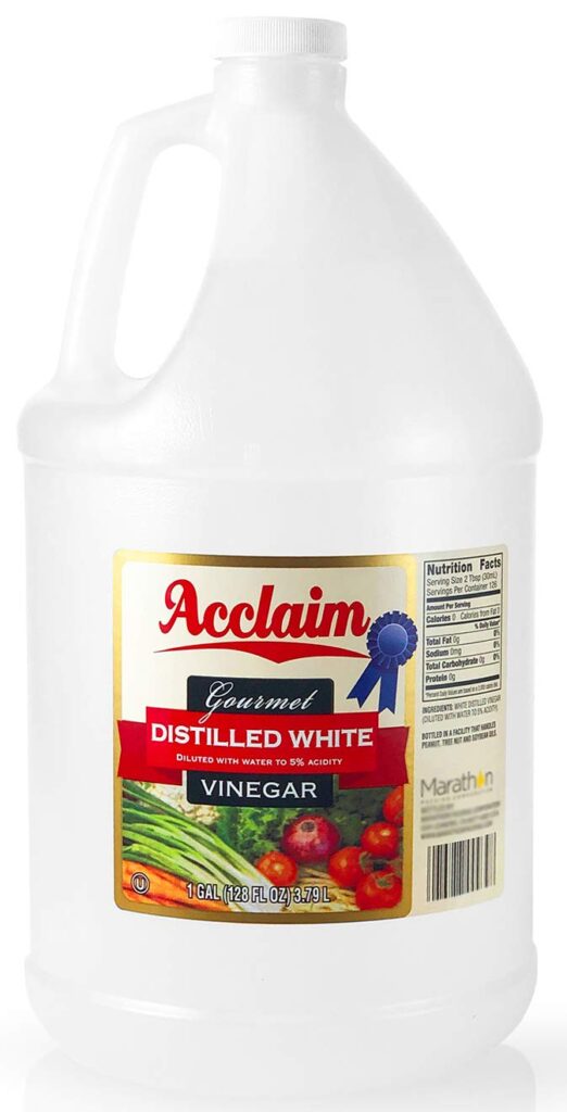 white vinegar in a bottle 
